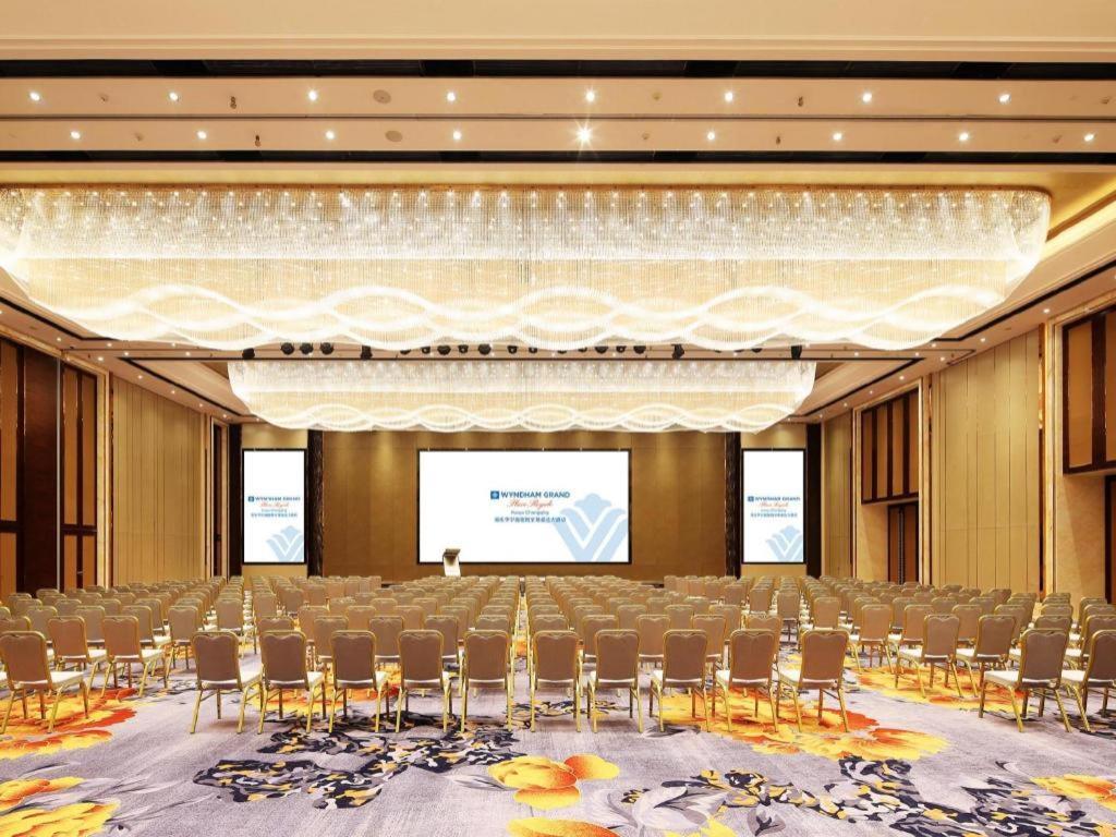 Hotel Wyndham Grand Plaza Royale Huayu Chongqing Exterior foto