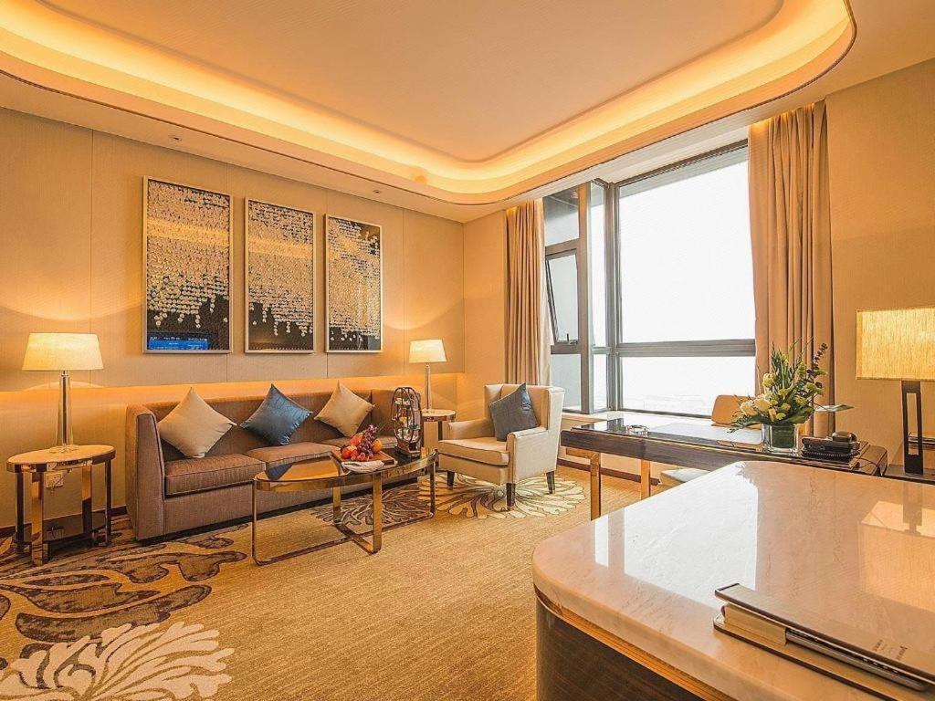 Hotel Wyndham Grand Plaza Royale Huayu Chongqing Exterior foto