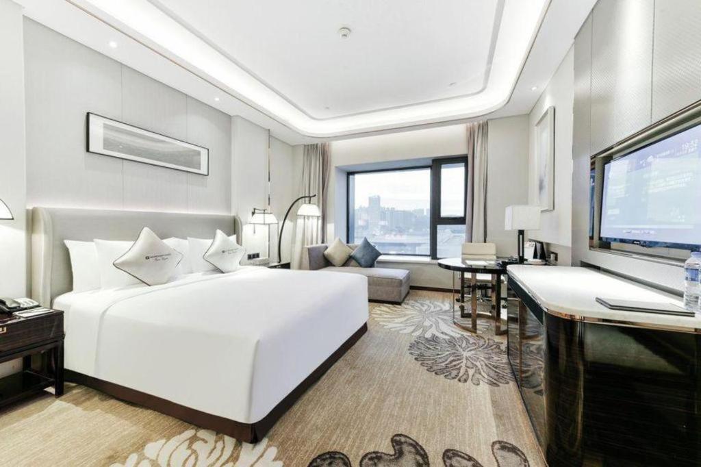 Hotel Wyndham Grand Plaza Royale Huayu Chongqing Exterior foto